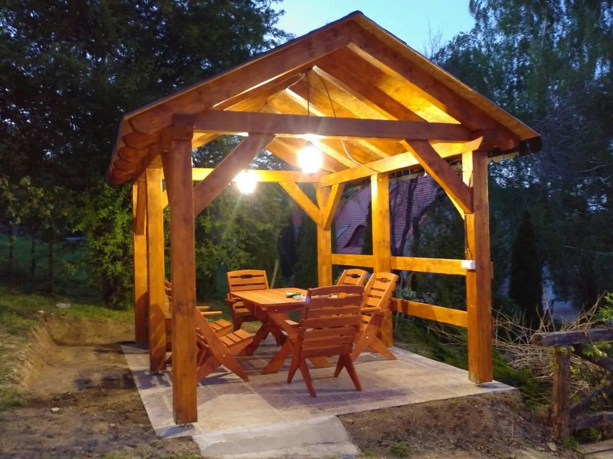 Szigligeti Panorama Apartmanhaz Bagian luar foto