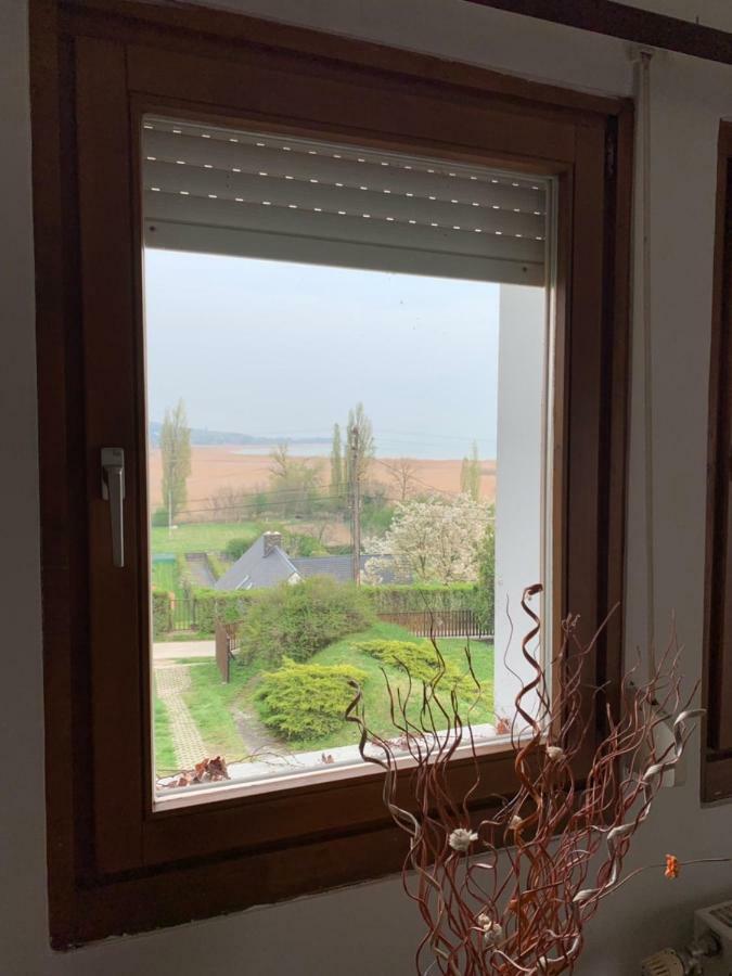 Szigligeti Panorama Apartmanhaz Bagian luar foto